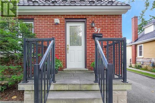 37 Floyd Street, Kitchener, ON - Outdoor