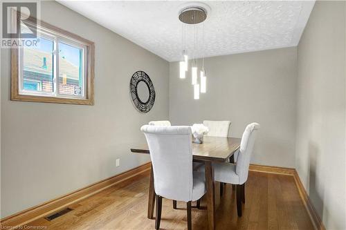 37 Floyd Street, Kitchener, ON - Indoor Photo Showing Dining Room