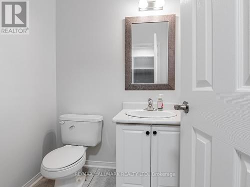 133 Hollywood Hill Circle, Vaughan, ON - Indoor Photo Showing Bathroom