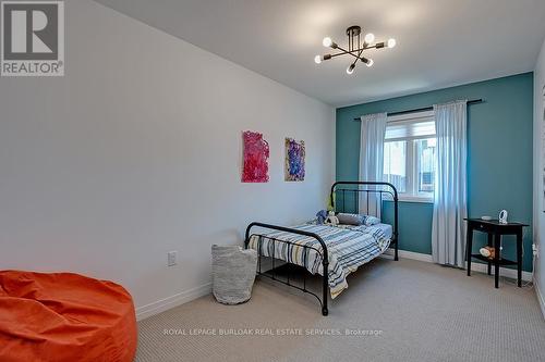 3980 Crown Street, Lincoln, ON - Indoor Photo Showing Bedroom