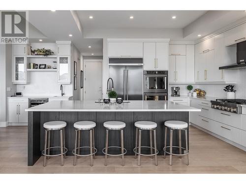 1546 Viognier Drive, West Kelowna, BC - Indoor Photo Showing Kitchen With Upgraded Kitchen