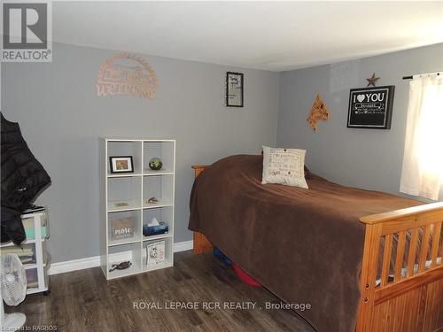 175 Napolean Street, Grey Highlands, ON - Indoor Photo Showing Bedroom