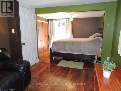 175 Napolean Street, Grey Highlands, ON - Indoor Photo Showing Bedroom