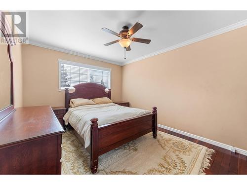 781 Carmi Avenue, Penticton, BC - Indoor Photo Showing Bedroom