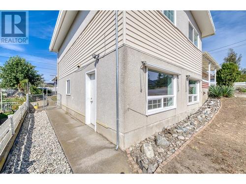 781 Carmi Avenue, Penticton, BC - Outdoor With Exterior