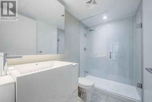 307 - 151 Dan Leckie Way, Toronto, ON - Indoor Photo Showing Bathroom