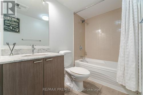 1011 - 23 Sheppard Avenue E, Toronto, ON - Indoor Photo Showing Bathroom