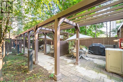 1011 - 23 Sheppard Avenue E, Toronto, ON - Outdoor