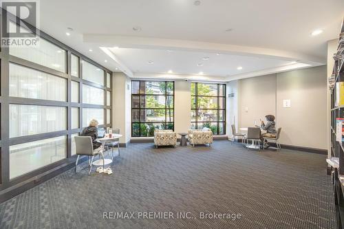 1011 - 23 Sheppard Avenue E, Toronto, ON - Indoor Photo Showing Gym Room