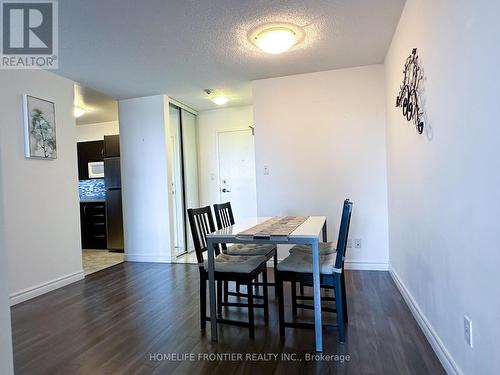 222 - 75 Bamburgh Circle, Toronto, ON - Indoor Photo Showing Dining Room