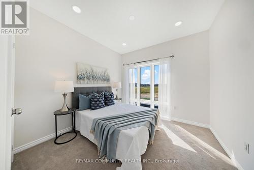 257 Coronation Road, Whitby, ON - Indoor Photo Showing Bedroom