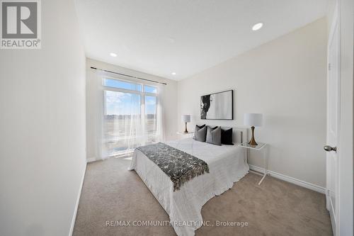 257 Coronation Road, Whitby, ON - Indoor Photo Showing Bedroom