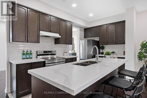 257 Coronation Road, Whitby, ON - Indoor Photo Showing Kitchen With Double Sink With Upgraded Kitchen