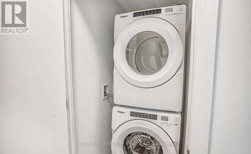 2107 - 403 Church Street, Toronto, ON - Indoor Photo Showing Laundry Room