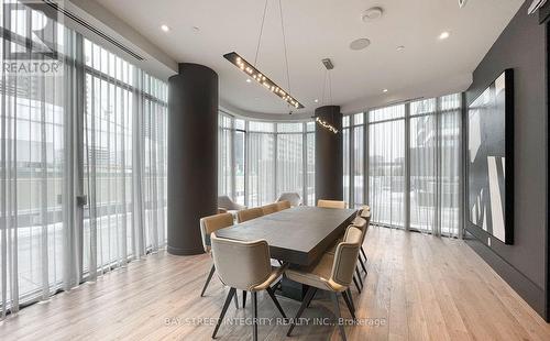 2107 - 403 Church Street, Toronto (Church-Yonge Corridor), ON - Indoor Photo Showing Dining Room