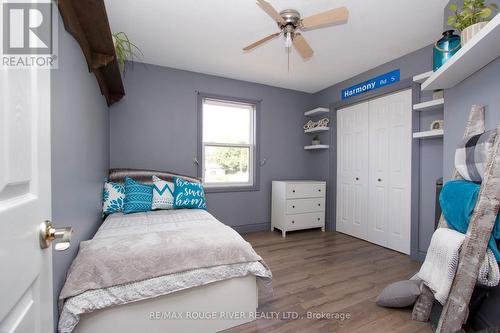 29 Keewatin Street S, Oshawa (Donevan), ON - Indoor Photo Showing Bedroom