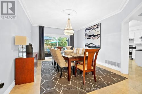 140 Bathgate Drive, Toronto, ON - Indoor Photo Showing Dining Room