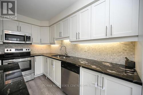 306 Gillett Point N, Milton (Ford), ON - Indoor Photo Showing Kitchen With Stainless Steel Kitchen With Double Sink With Upgraded Kitchen