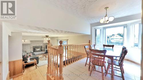 93 Old Chicopee Drive, Kitchener, ON - Indoor Photo Showing Dining Room