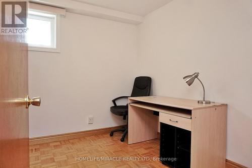 93 Old Chicopee Drive, Kitchener, ON - Indoor Photo Showing Office