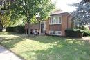 33 Hampton Place, Kitchener, ON  - Outdoor 