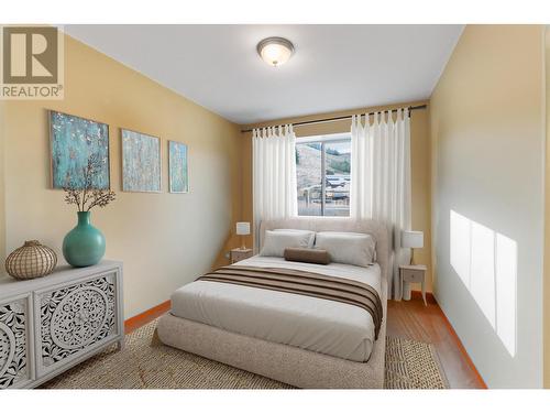 771 Toy Creek Road, Kaleden, BC - Indoor Photo Showing Bedroom