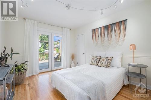 2034 Saunderson Drive, Ottawa, ON - Indoor Photo Showing Bedroom