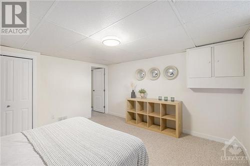 2034 Saunderson Drive, Ottawa, ON - Indoor Photo Showing Bedroom