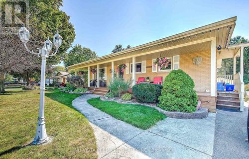 239 Chittick Crescent, Thames Centre (Dorchester), ON - Outdoor With Deck Patio Veranda