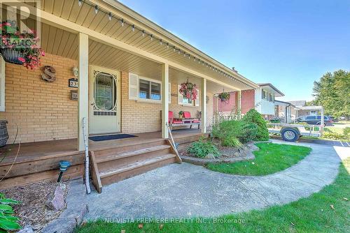 239 Chittick Crescent, Thames Centre (Dorchester), ON - Outdoor With Deck Patio Veranda