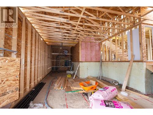 2015 Polo Road, Kelowna, BC - Indoor Photo Showing Other Room