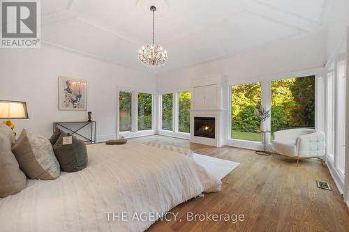 16 Fifeshire Road, Toronto (St. Andrew-Windfields), ON - Indoor Photo Showing Bedroom