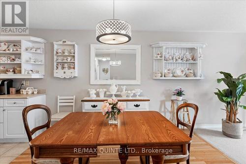 33 Alder Court, Belleville, ON - Indoor Photo Showing Dining Room