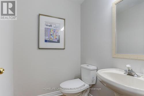 35 Nottingham Drive, Richmond Hill (Westbrook), ON - Indoor Photo Showing Bathroom