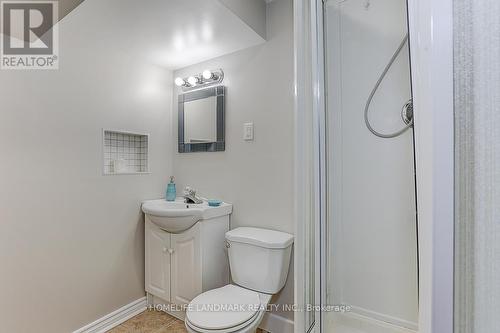 35 Nottingham Drive, Richmond Hill (Westbrook), ON - Indoor Photo Showing Bathroom