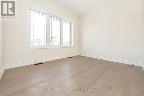 125 Timber Creek Boulevard, Vaughan, ON - Indoor Photo Showing Other Room