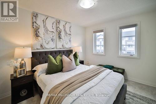 1 Lahey Crescent, Penetanguishene, ON - Indoor Photo Showing Bedroom