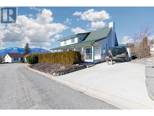 304 Dugan Street, Creston, BC - Outdoor