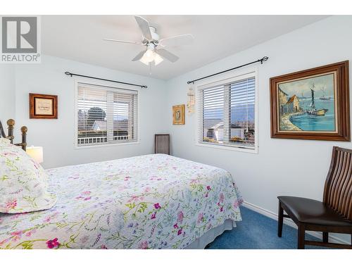 304 Dugan Street, Creston, BC - Indoor Photo Showing Bedroom