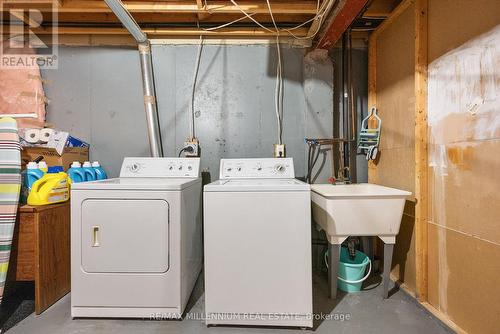 12 Mount Fuji Crescent, Brampton (Sandringham-Wellington), ON - Indoor Photo Showing Laundry Room