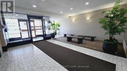 315 - 2825 Islington Avenue, Toronto (Humber Summit), ON - Indoor Photo Showing Other Room