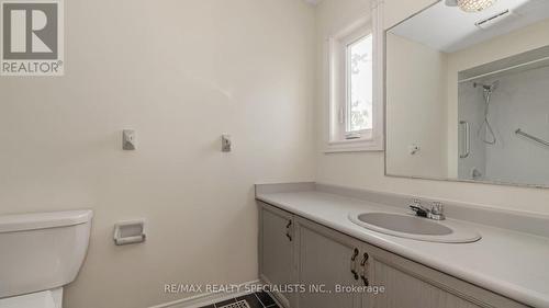 42 Caruso Drive, Brampton (Fletcher'S West), ON - Indoor Photo Showing Bathroom