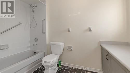 42 Caruso Drive, Brampton (Fletcher'S West), ON - Indoor Photo Showing Bathroom