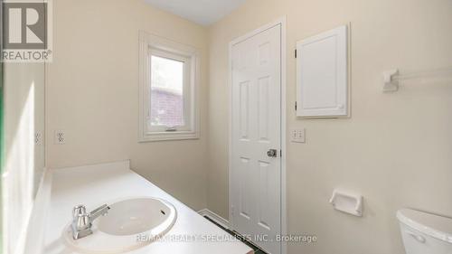 42 Caruso Drive, Brampton (Fletcher'S West), ON - Indoor Photo Showing Bathroom