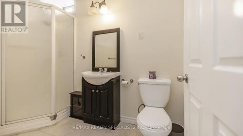 42 Caruso Drive, Brampton (Fletcher'S West), ON - Indoor Photo Showing Bathroom