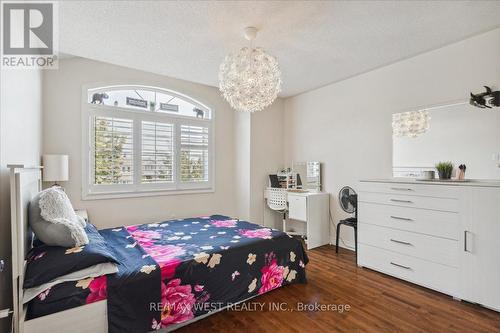 46 Corvette Court, Brampton (Fletcher'S Meadow), ON - Indoor Photo Showing Bedroom