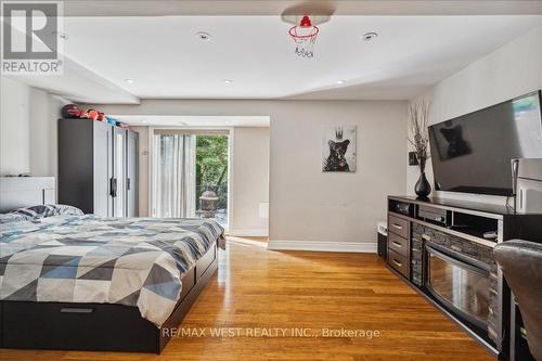 46 Corvette Court, Brampton (Fletcher'S Meadow), ON - Indoor Photo Showing Bedroom