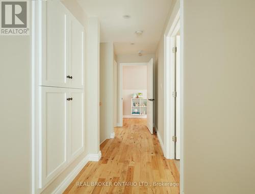 1048 Plains View Avenue, Burlington, ON - Indoor Photo Showing Other Room