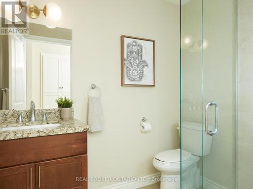 1048 Plains View Avenue, Burlington (Bayview), ON - Indoor Photo Showing Bathroom