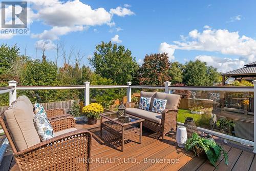 19 Westra Drive, Guelph, ON - Outdoor With Deck Patio Veranda